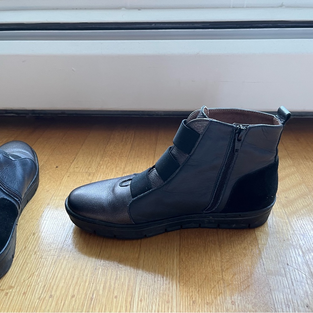 ANKLE BOOTS. - Picture 2 of 4
